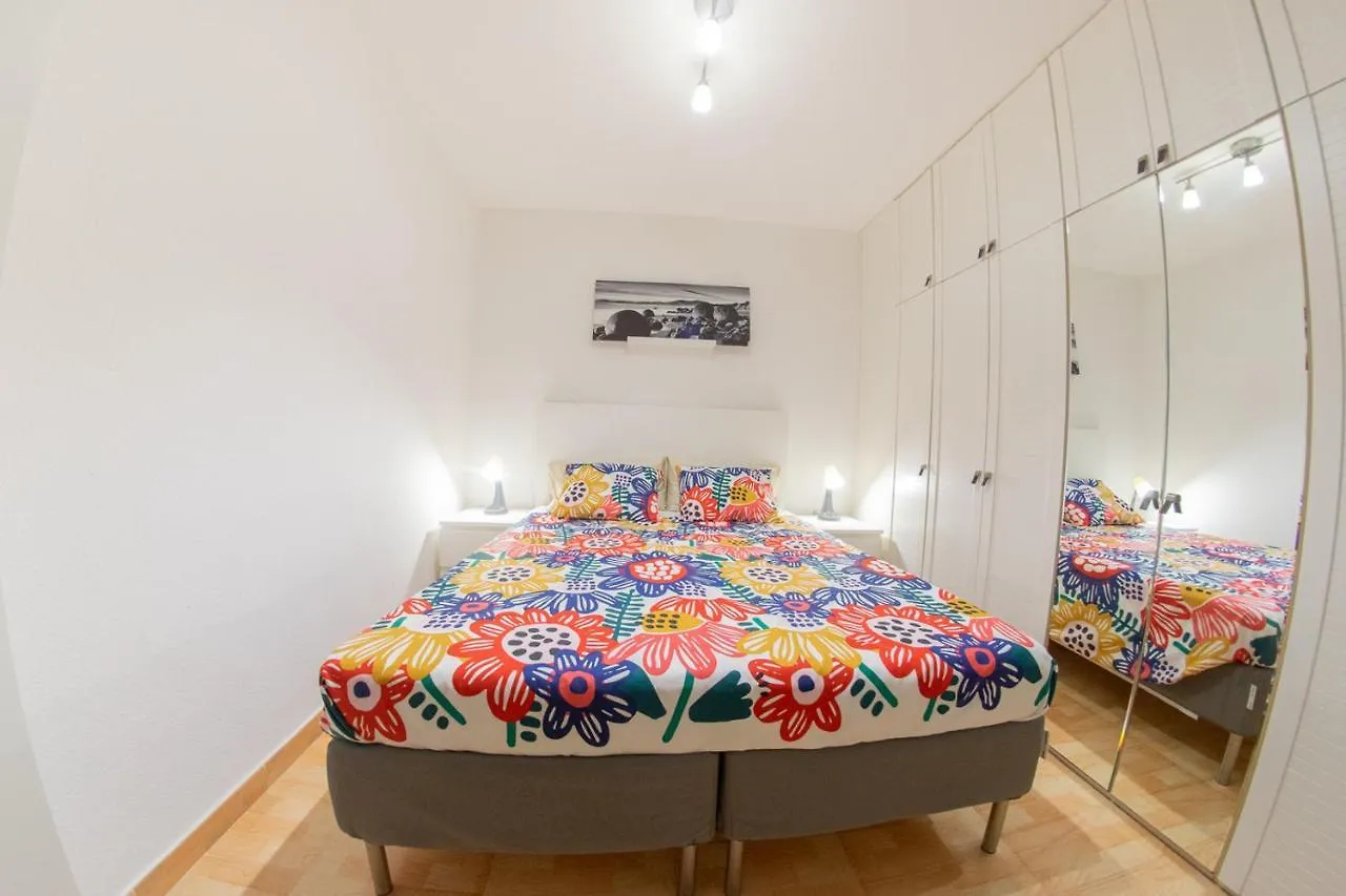 Apartamento Ahllenrock Cornella 20 Min Aeropuerto, 30 Min Bcn Cornellá de Llobregat