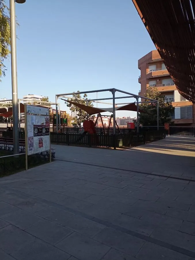 Ahllenrock Como Un Hotel, Pero Solo Para Ti Cornellà de Llobregat 0*,